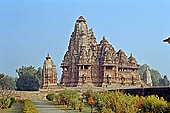 Khajuraho - the Visvanatha Temple 